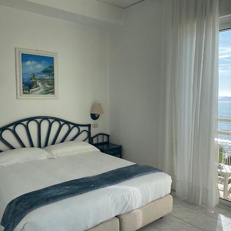 Hotel Miramare Diano Marina Exterior photo
