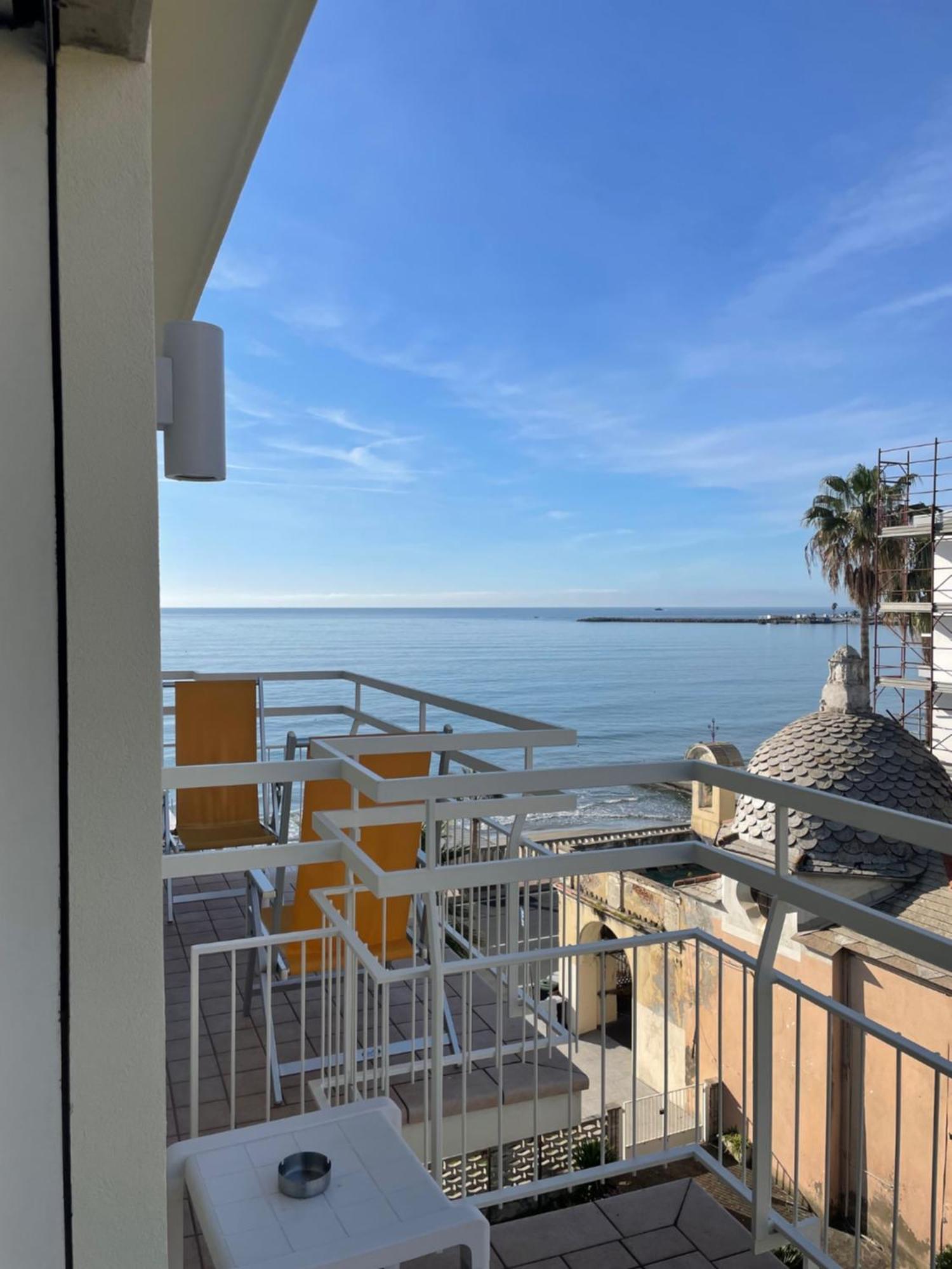 Hotel Miramare Diano Marina Exterior photo